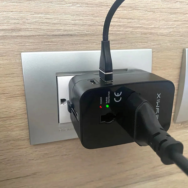 Adaptador Enchufe Universal 1 Usb 1 C - Varietas Chile - Santiago